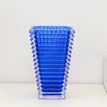 Crystal Vase V18