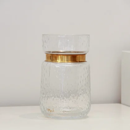 Glass Vase V39